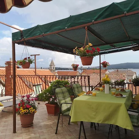 Malea Apartment