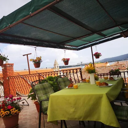 Malea Apartment