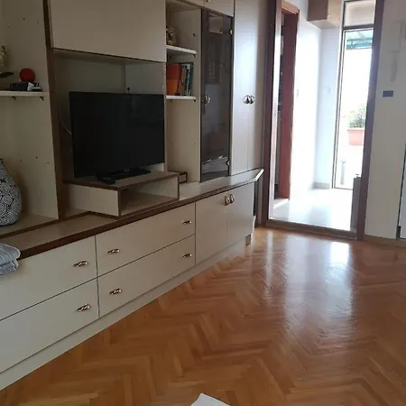 Malea Apartment *